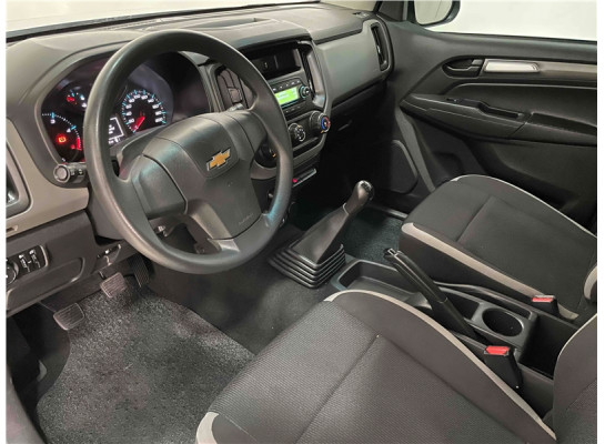 Chevrolet S10 LS 2.8 16V TURBO DIESEL CD 4X4 MANUAL 2018/2018