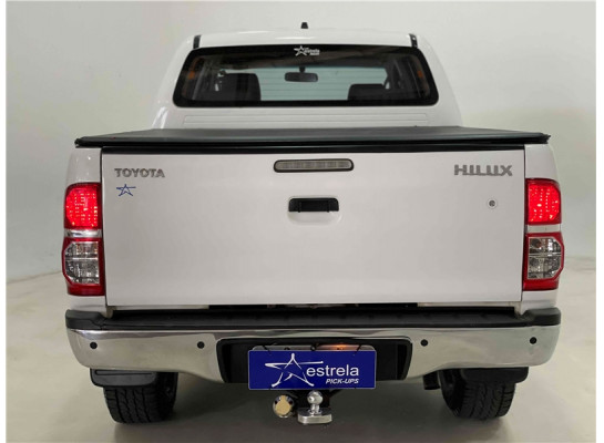 Toyota Hilux Cabine Dupla 3.0 SR 4X4 CD 16V TURBO INTERCOOLER DIESEL 4P AUTOMÁTICO 2015/2015