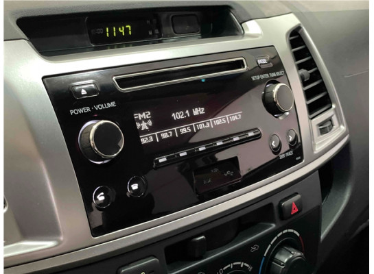 Toyota Hilux Cabine Dupla 3.0 SR 4X4 CD 16V TURBO INTERCOOLER DIESEL 4P AUTOMÁTICO 2015/2015