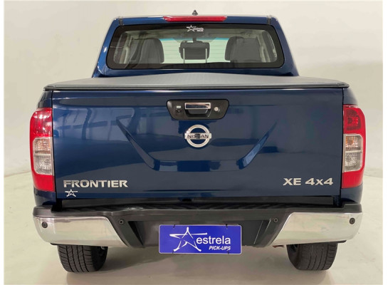 Nissan Frontier 4X4 XE 2021/2022