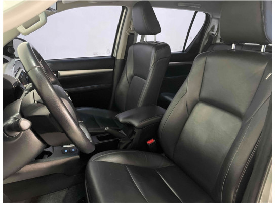 Toyota Hilux Cabine Dupla SRV 4X4 FLEX - AUT 2018/2019