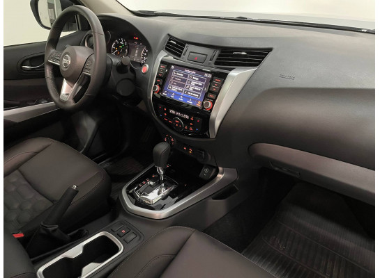 Nissan Frontier Platinum 4X4 2022/2023