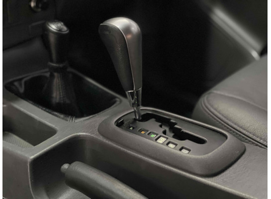 Toyota Hilux Cabine Dupla SRV 4X4 FLEX - AUT 2015/2015