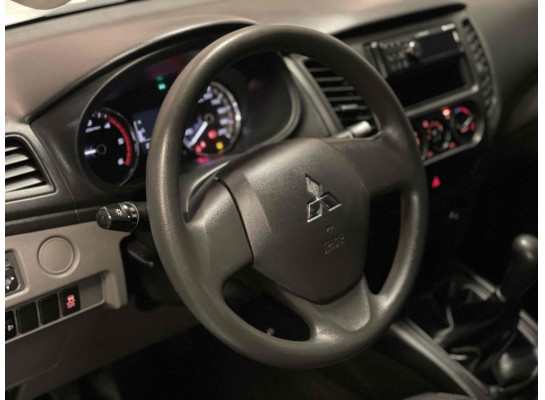 Mitsubishi L200 Triton GL D 2022/2023