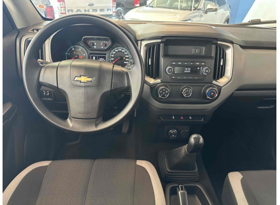 Chevrolet S10 LS 2.8 16V TURBO DIESEL CD 4X4 MANUAL 2022/2023