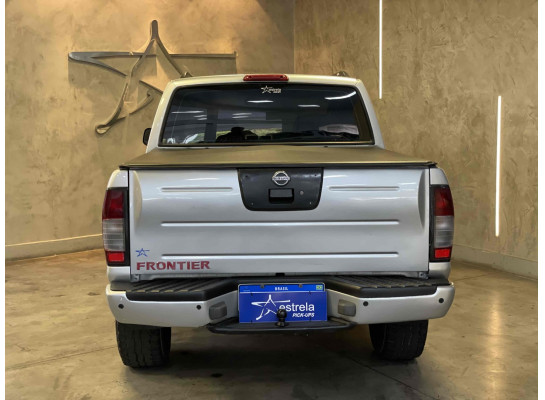 Nissan Frontier XE 4X4 2006/2006