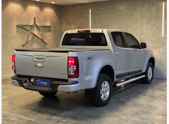 Chevrolet S10 2.8L Turbo Diesel 4x4 LT - Cabine Dupla 2014/2014