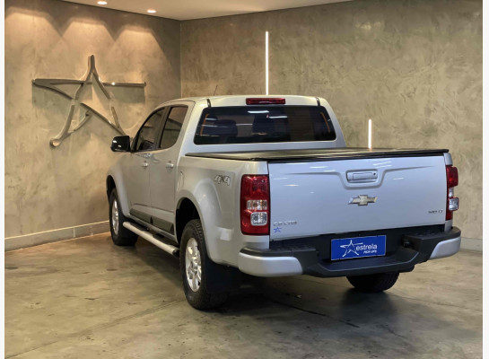 Chevrolet S10 2.8L Turbo Diesel 4x4 LT - Cabine Dupla 2014/2014