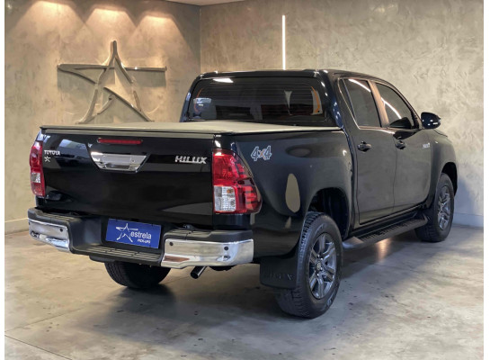 Toyota Hilux Cabine Dupla SR 2.8L DIESEL 2023/2024