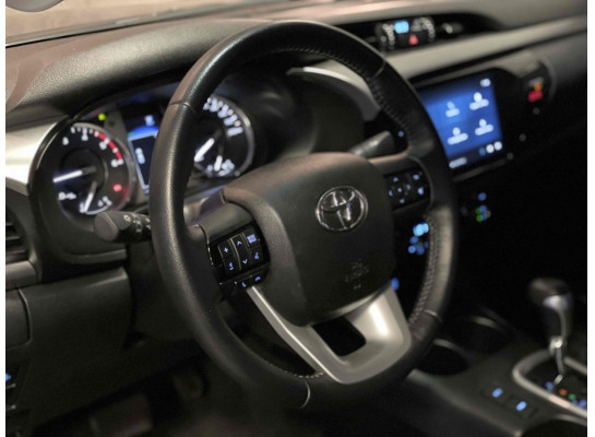 Toyota Hilux Cabine Dupla SR 2.8L DIESEL 2023/2024