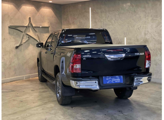 Toyota Hilux Cabine Dupla SR 2.8L DIESEL 2023/2024