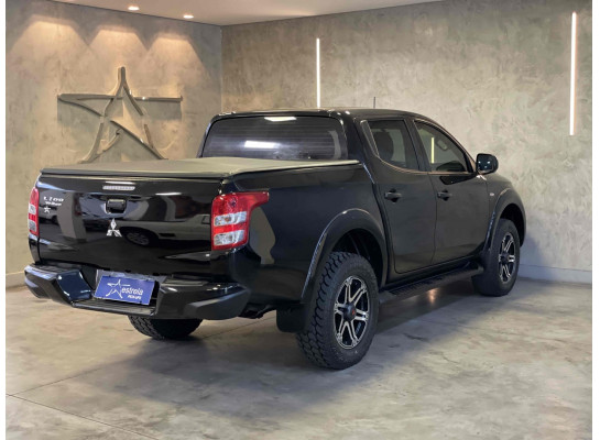 Mitsubishi L200 Triton GL D 2022/2023
