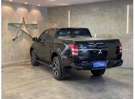 Mitsubishi L200 Triton GL D 2022/2023