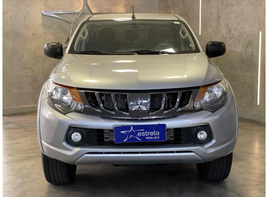 Mitsubishi L200 Triton 2.4 16V TURBO DIESEL SPORT GLS CD 4P 4X4 AUTOMÁTICO 2022/2023