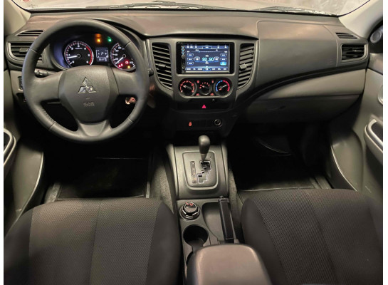 Mitsubishi L200 Triton 2.4 16V TURBO DIESEL SPORT GLS CD 4P 4X4 AUTOMÁTICO 2022/2023