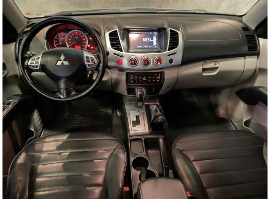 Mitsubishi L200 Triton HPE 3.2 CD TB Int.Diesel Aut 2014/2015