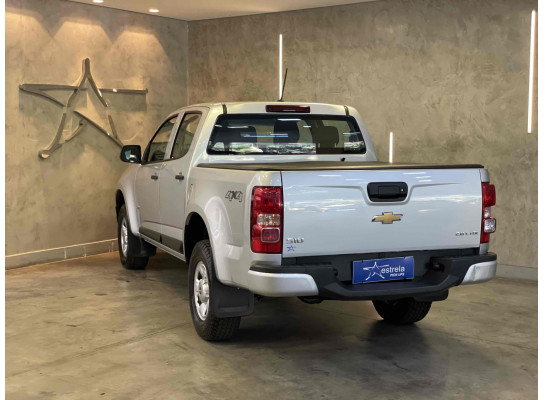 Chevrolet S10 LS 2.8 16V TURBO DIESEL CD 4X4 MANUAL 2022/2022