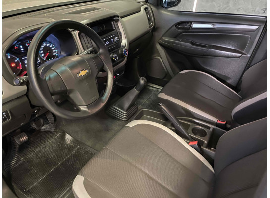 Chevrolet S10 LS 2.8 16V TURBO DIESEL CD 4X4 MANUAL 2021/2022