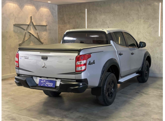 Mitsubishi L200 Triton GLX D 2021/2022