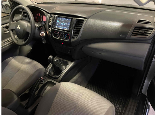 Mitsubishi L200 Triton GLX D 2021/2022