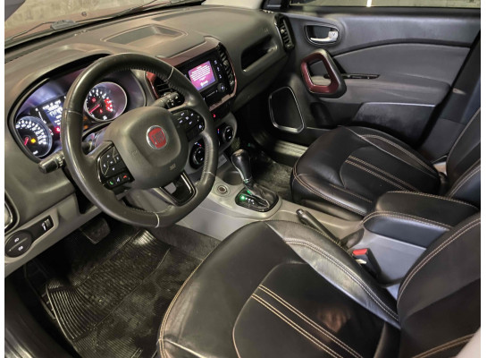FIAT Toro Freedom 1.8 16V AT6 Flex 2016/2017
