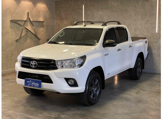 Toyota Hilux Cabine Dupla 2.8 4X4 CD 16V LOW M4FD DIESEL 4P MANUAL 2018/2019