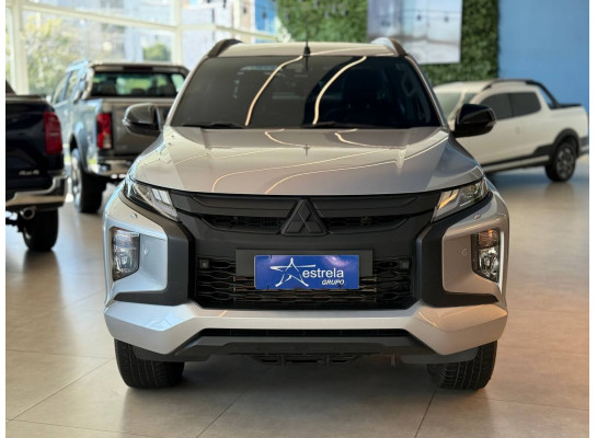 Mitsubishi L200 Triton 2.4 16V TURBO DIESEL SPORT HPE-S CD 4P 4X4 AUTOMÁTICO 2021/2022