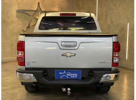 Chevrolet S10 2.5L Ecotec 4x4 LTZ - Cabine Dupla 2015/2016