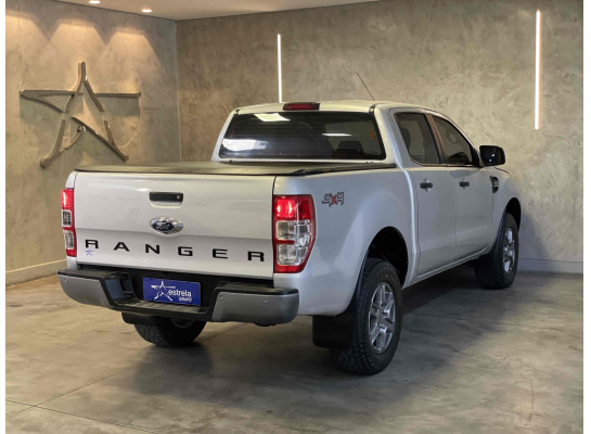 Ford Ranger 2.2 XLS 4X4 MT 2017/2018