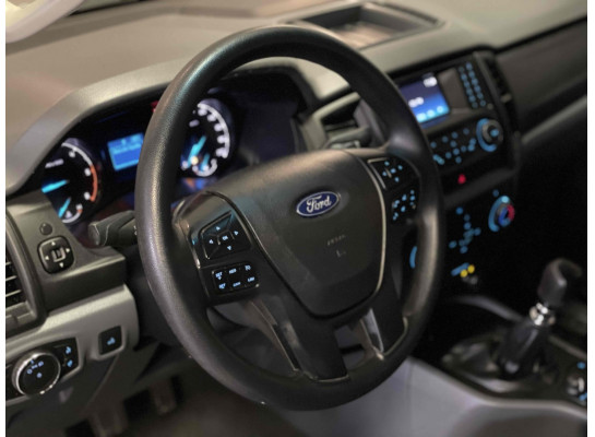 Ford Ranger 2.2 XLS 4X4 MT 2017/2018