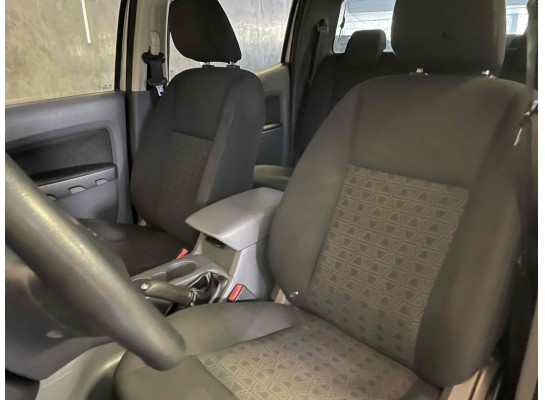 Ford Ranger 2.2 XLS 4X4 MT 2017/2018