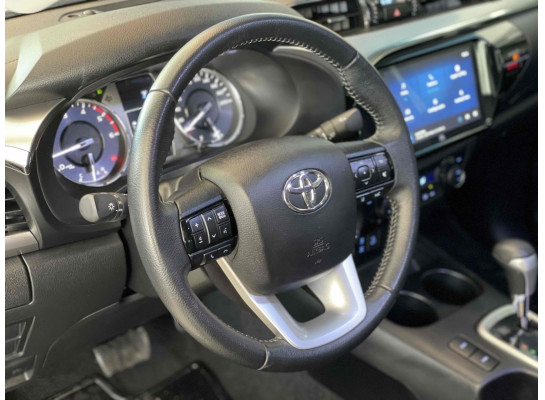 Toyota Hilux Cabine Dupla 2.8 D-4D TURBO DIESEL CD SRX PLUS 4X4 AUTOMÁTICO 2024/2024