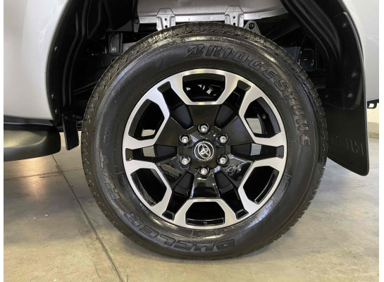 Toyota Hilux Cabine Dupla SRV 2.8L DIESEL 2024/2024