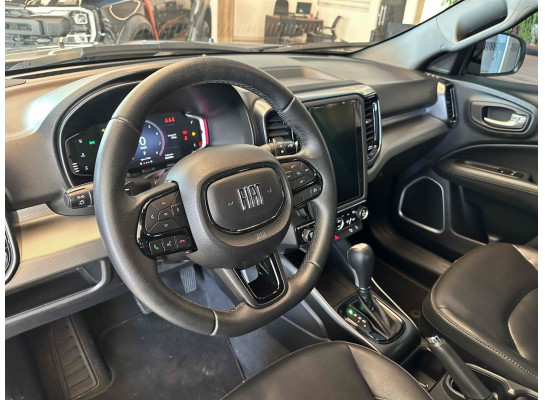 FIAT Toro 1.3 TURBO 270 FLEX VOLCANO AT6 2023/2024