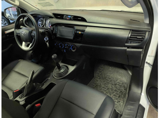 Toyota Hilux Cabine Dupla 2.8 D-4D TURBO DIESEL CS 4X4 MANUAL 2025/2025