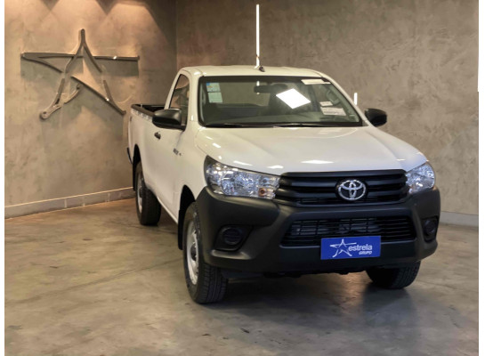 Toyota Hilux Cabine Dupla 2.8 D-4D TURBO DIESEL CS 4X4 MANUAL 2025/2025