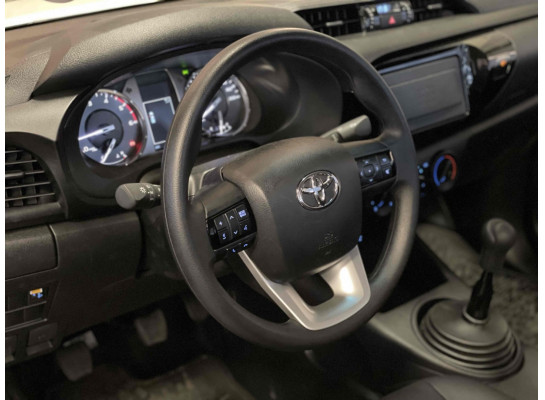 Toyota Hilux Cabine Dupla 2.8 D-4D TURBO DIESEL CS 4X4 MANUAL 2025/2025