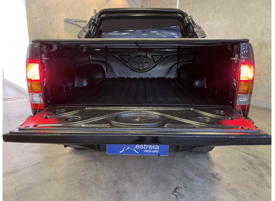 Toyota Hilux Cabine Dupla SRV 3.0 4X4 TDI CD AUT. 2009/2010