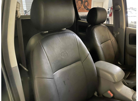 Toyota Hilux Cabine Dupla SRV 3.0 4X4 TDI CD AUT. 2009/2010