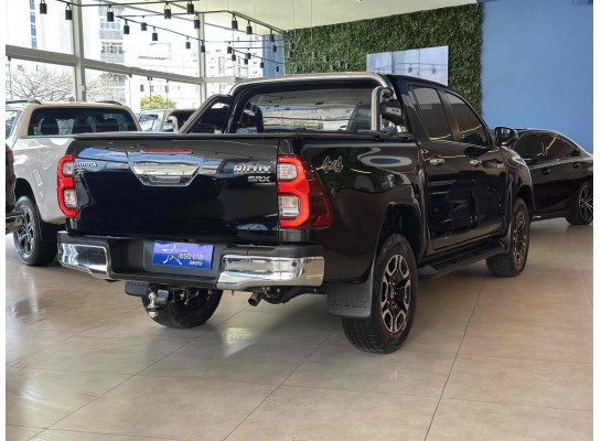 Toyota Hilux Cabine Dupla SRX 2.8L DIESEL 2023/2023