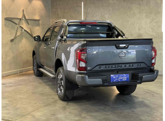 Nissan Frontier 4X4 SE 2023/2024