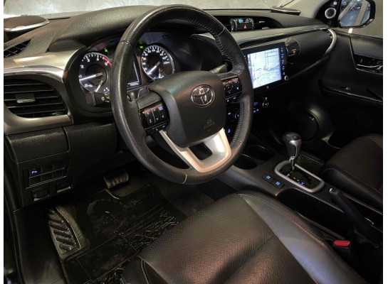 Toyota Hilux Cabine Dupla SRX 2.8L DIESEL 2022/2021