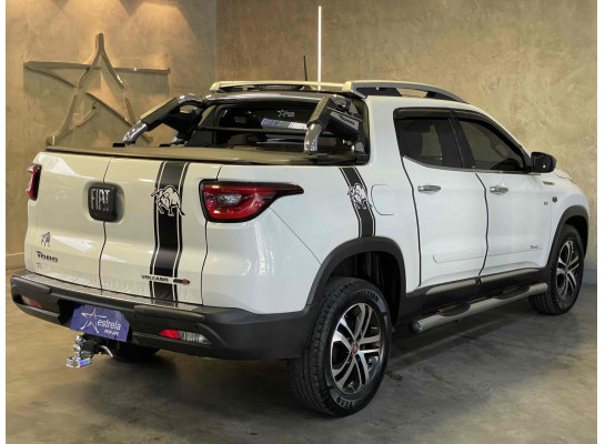 FIAT Toro VOLCANO 2.4 AT9 2019/2020
