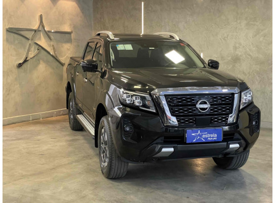 Nissan Frontier Platinum 4X4 2024/2025