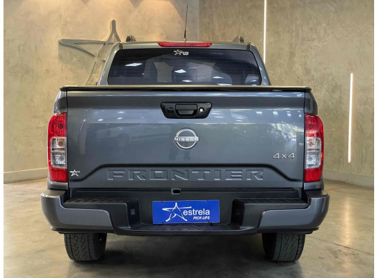 Nissan Frontier Attack 4X4 2023/2024