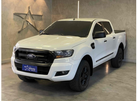 Ford Ranger XLS 2.2 Diesel 4X4 MT 2017/2018