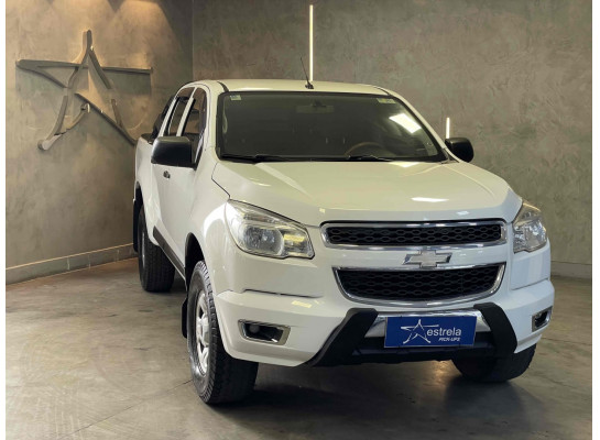 Chevrolet S10 2.8 LS 4X2 CD 16V TURBO DIESEL 4P MANUAL 2014/2014