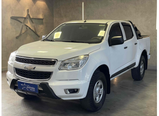 Chevrolet S10 2.8 LS 4X2 CD 16V TURBO DIESEL 4P MANUAL 2014/2014