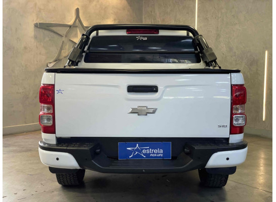 Chevrolet S10 2.8 LS 4X2 CD 16V TURBO DIESEL 4P MANUAL 2014/2014