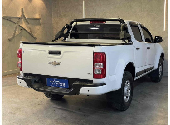 Chevrolet S10 2.8 LS 4X2 CD 16V TURBO DIESEL 4P MANUAL 2014/2014